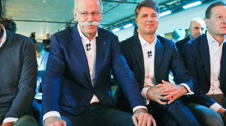 Ungewohnte Einigkeit. Dieter Zetsche, Vorstandsvorsitzender von Daimler (l.) und BMW-Chef Harald Krüger am Freitag in Berlin. 