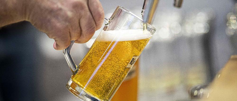 2020 wurden in Deutschland 8,7 Milliarden Liter Bier abgesetzt – ein Rekordtief.