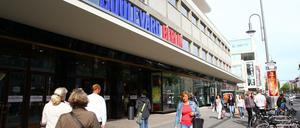 Der Boulevard Berlin in Steglitz wird ab 19. Juni umgebaut: Oben entstehen Büros, unten versammeln sich die Läden. 