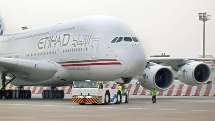 Eine Maschine der Etihad Airlines - bereits Ende 2008 gab es Gerüchte um einen Einstieg bei Air Berlin.