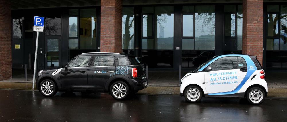 Gemeinsam teilen. BMW und Daimler fusionieren ihre Töchter Drive-Now und Car-2-Go. 