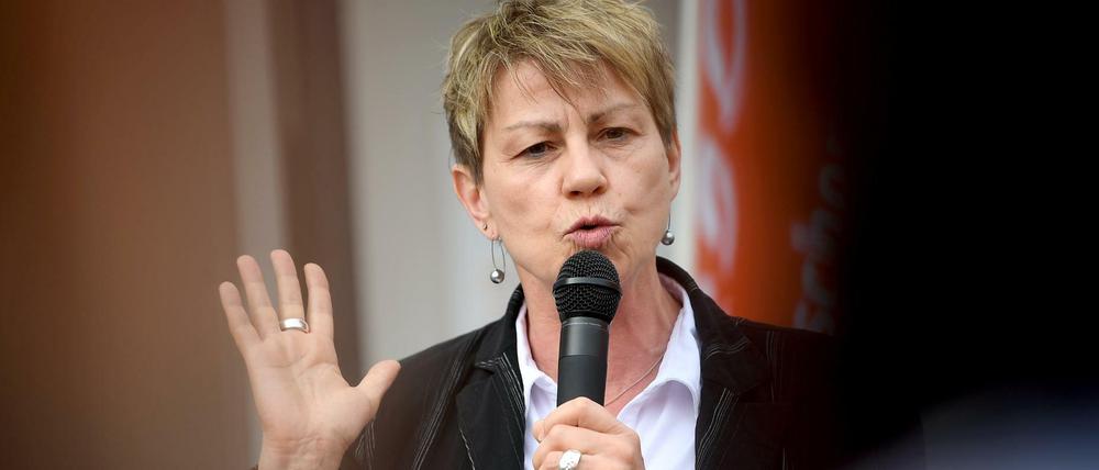 Arbeitssenatorin Elke Breitenbach (Die Linke).