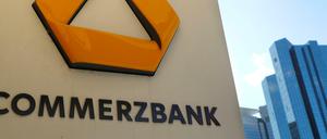 Weiterhin nur Nachbarn: Commerzbank und Deutsche Bank in Frankfurt am Main.
