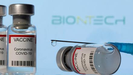 Biontech plant, ab Oktober mit der Auslieferung neuer, angepasster Impfstoffe zu beginnen. 