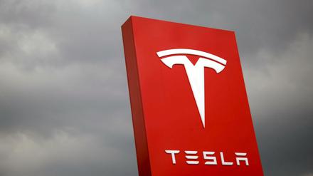 Mitte Oktober hatte Firmenchef Musk die Zahl der Tesla Beschäftigten mit 45.000 beziffert. 