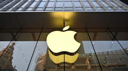 Aufgrund einer Sicherheitslücke ruft Apple zu Softwareupdates auf iPhones, iPads und Mac-Computern auf.