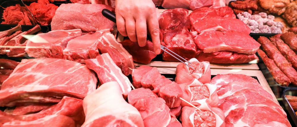 Jeder Bundesbürger isst im Schnitt 60 Kilo Fleisch- und Wurstwaren, in den USA sind es durchschnittlich 100 Kilo pro Kopf. 