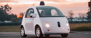Googles "Driverless Car" wird seit Frühjahr auf Kaliforniens Straßen erprobt.