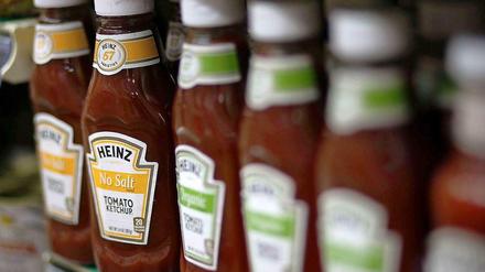 Es wäre die größte Übernahme in der Lebensmittelbranche: Warren Buffet will Heinz Ketchup. 