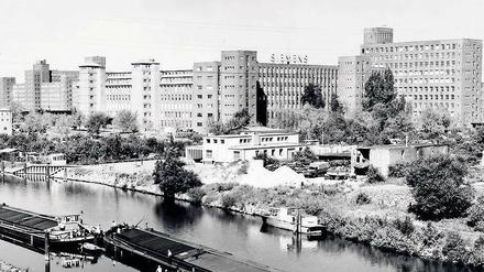 Auf neuem Kurs. Zu den ersten deutschen Unternehmen, die sich beraten ließen, gehörte Siemens – hier das Werk in West-Berlin.