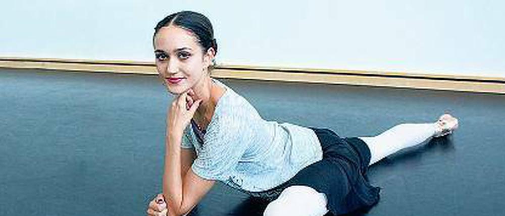 Bodenhaftung. Die Tänzerin Sarah Mestrovic muss jeden Tag hart trainieren. 