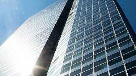 Teure Immobilien. Die Hauptverwaltung von Goldman Sachs in New York. Die Investmentbank hat auch Pech gehabt mit einem Fonds für Gewerbeimmobilien. Foto: dpa