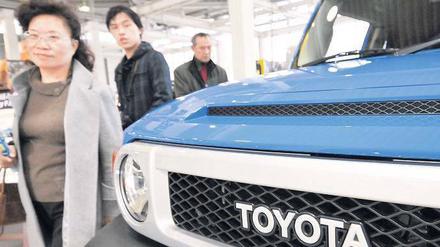 Starke Nachfrage, starker Yen. Toyotas sind trotz Qualitätsmängeln gefragt. Der hohe Wechselkurs der japanischen Währung macht dem Konzern aber schwer zu schaffen. 