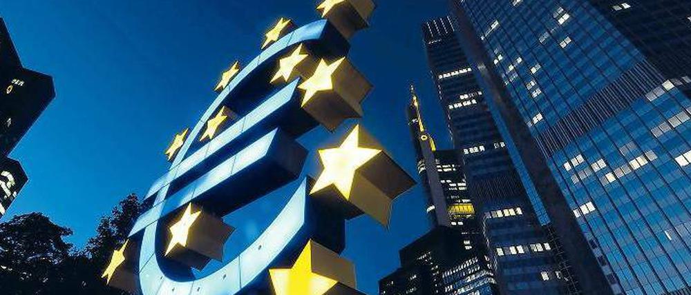 Außer Haus. Normalerweise tagt der EZB-Rat am Hauptsitz der Zentralbank in Frankfurt. Zweimal wird eines der Euro-Mitgliedsländer besucht, diesmal war Berlin dran. 