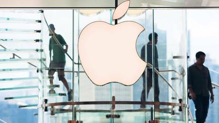 Neue Stufe. In China –hier ein Shop in Hongkong – steigerte Apple den iPhone-Umsatz um 48 Prozent. In Europa sieht es anders aus.Foto: dpa