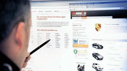 Erst mal schauen, was es im Internet gibt. 94 Prozent der Autokäufer informieren sich online. 