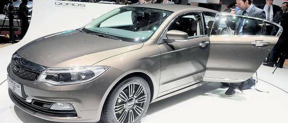 Zwischen Golf und Passat. „Qoros 3 Sedan“ heißt das neue Modell schlicht. Es soll europäische Standards erfüllen, aber weniger als 20 000 Euro kosten. Foto: dpa