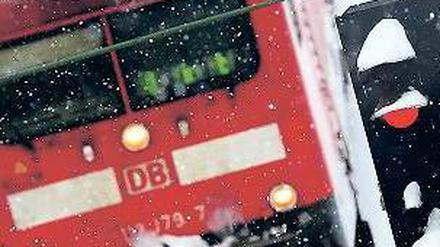 In der Schieflage. Staatsbahnen aus dem Ausland machen der Deutschen Bahn das Geschäft schwer. 2012 hat es allerdings noch zu einem Rekordgewinn gereicht. Foto: dpa