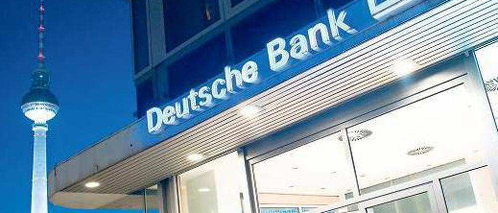 Metropolenbank. Mit rund 4000 Mitarbeitern – darunter 450 bei der Tochter Berliner Bank – ist Berlin im Deutsche-Bank-Konzern weltweit der fünftgrößte Standort. 