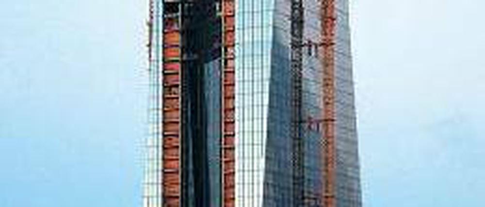 Turmbau zu Frankfurt: Ende 2014 wird der neue Sitz der EZB fertig sein. Foto: dpa/pa