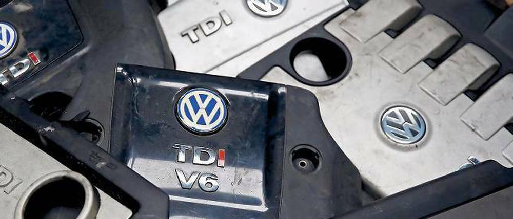 Reif für den Müll? Diesel-Motoren sind in Verruf geraten. Anders als von Volkswagen behauptet, stoßen sie deutlich mehr Schadstoffe aus.