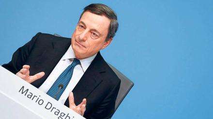 Fordert von den Regierungen schnellere Reformen. EZB-Chef Mario Draghi. Foto: Kai Pfaffenbach/Reuters