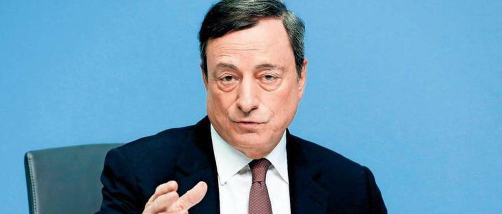 „Wir sind unabhängig.“ Mario Draghi erklärt den Disput mit Bundesfinanzminister Schäuble für beendet und will bis 2019 bleiben. 