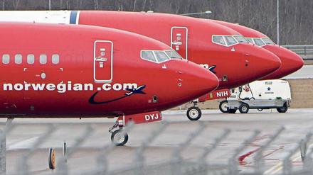 Herausforderer. Maschinen der Fluggesellschaft Norwegian Air. 