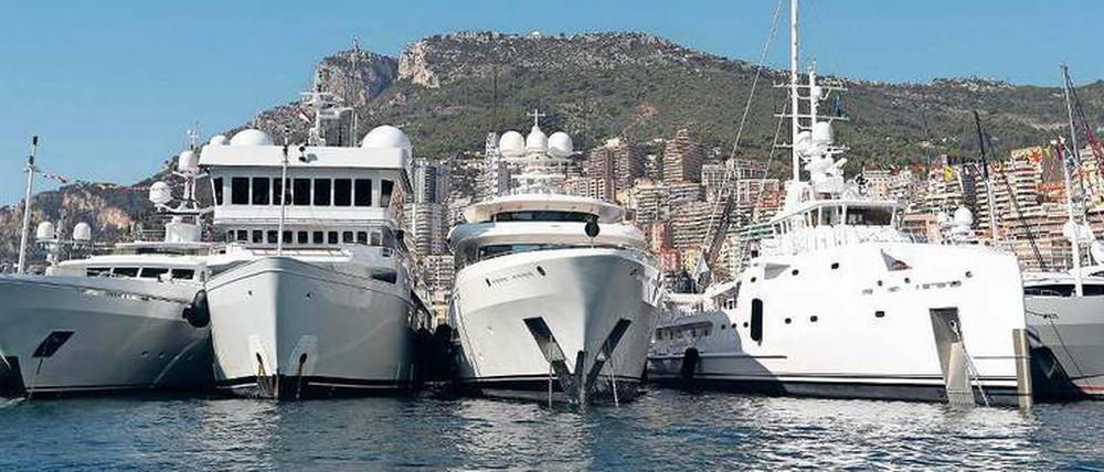 Jachthafen in Monaco. Hier dürften sich wohl viele US-Amerikaner, Schweizer und Japaner tummeln – und immer mehr Chinesen. Foto: Valery Hache / AFP