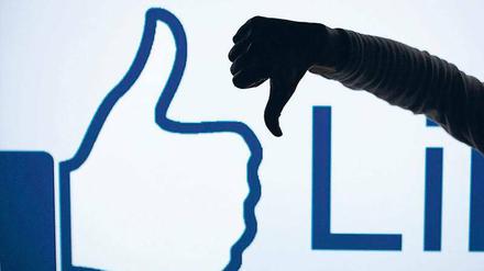 Facebooks Datensammelei gefällt dem Kartellamt nicht. Auch die Einbindung des „Like“-Buttons wurde kritisiert. 
