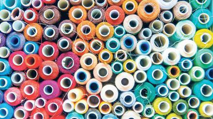 Textilien sind mehr als Kleidung und Stoffe. Sie sind längst auch in Implantaten und Beton zu finden. Foto: iStock