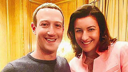 Digitalstaatsministerin Bär und Facebook-Chef Zuckerberg am Montag in Berlin.