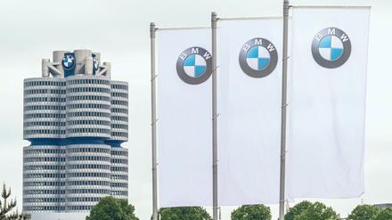 Im Schatten von BMW. Lange Zeit schien es nicht vorstellbar, dass die Automesse in räumlicher Nähe des bayerischen Automobilherstellers stattfinden könnte. Nun will der Konzern während der IAA sein Logo überdecken. 