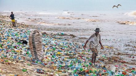 Plastik in den Weltmeeren hängt nicht zusammen mit dem weltweiten Müllgeschäft, sagt Verbandspräsident Kurth. 
