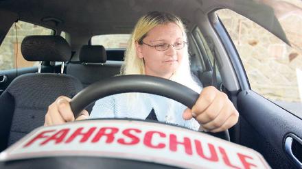 1400 Euro geben Berliner Fahrschüler im Schnitt aus, wenn sie ihren Führerschein machen wollen. 