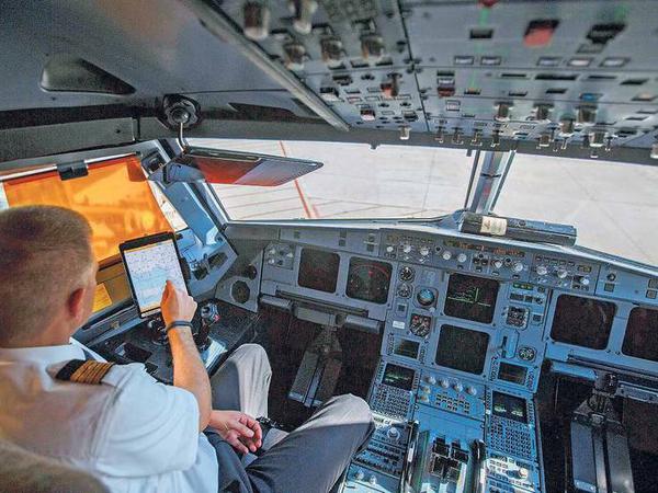 Teure Ausbildung: Um Pilot zu werden, muss man bis zu 70.000 Euro zahlen.