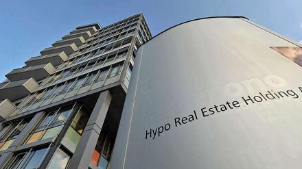 Die Zentrale der maroden Immobilienbank Hypo Real Estate (HRE) in Unterschleißheim bei München.