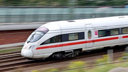 Die Deutsche Bahn konnte ihren Gewinn im ersten Halbjahr 2017 deutlich steigern. 