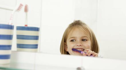 Auch im Kindesalter ist ein effektiver Zahnschutz essenziell.