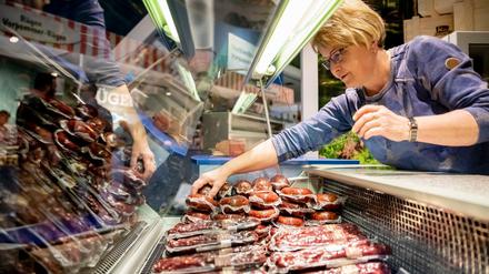 Die Fleischerzeugung in gewerblichen Unternehmen ging um 1,5 Prozent zurück.