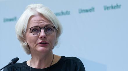 Berlins parteilose Senatorin für Umwelt, Verkehr und Klimaschutz: Regine Günther blickt auf ein Urteil des Berliner Verwaltungsgerichts. Es wird am Dienstag, den 9. Oktober, womöglich Fahrverbote verhängen.