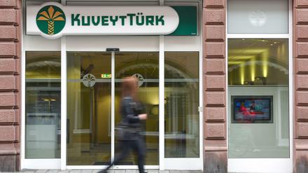 Fünf Jahre nach der Eröffnung in Deutschland hat die Kuveyt Türk Bank die Vollbanklizenz erhalten.