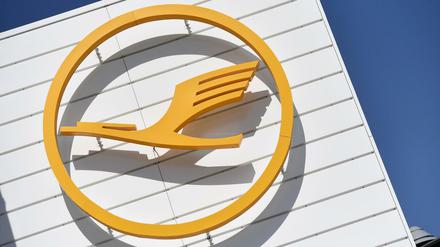 Das Logo der Fluggesellschaft Lufthansa.