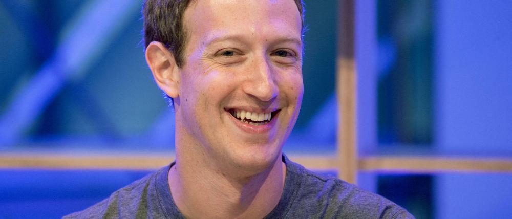 Schnelle Verbindung nach Europa. Mark Zuckerberg beteiligt sich mit seinem Unternehmen Facebook an einem Transatlantikkabel. 