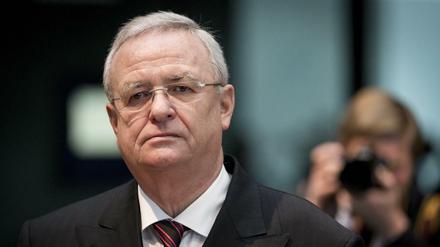 Martin Winterkorn, der ehemalige Vorstandsvorsitzende von Volkswagen trat in der vergangenen Woche in Berlin vor dem Untersuchungsausschuss des Bundestages auf.  