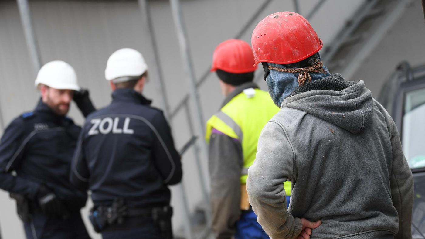 Finanzkontrolle Schwarzarbeit: Mehr Strafen wegen Mindestlohn