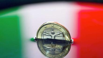 Italien sinkt tiefer in die Schuldenkrise. 