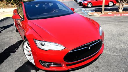 Autonomes Fahren: Ein Tesla "Modell S" 