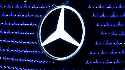 Das Mercedes-Logo leuchtet noch, aber die Bilanz für das Jahr 2019 ist schlecht. 