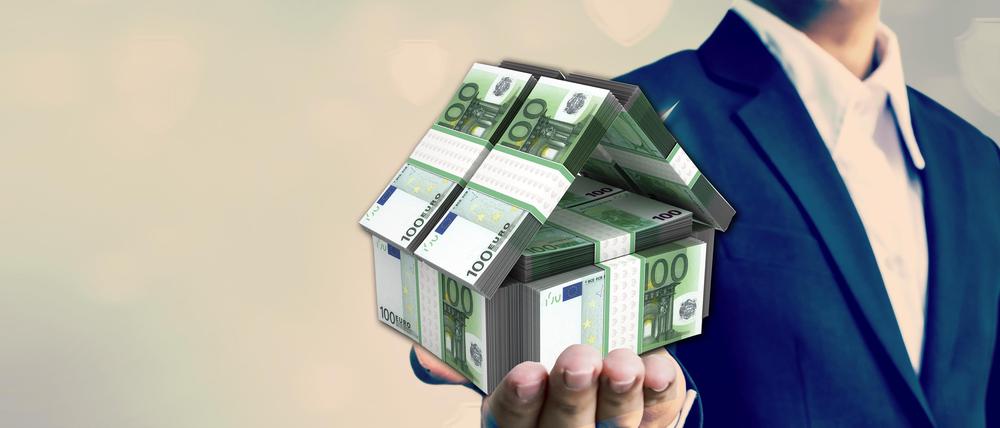 Die hohe Inflation nutzen: Lohnt es sich, gerade jetzt einen Kredit ...